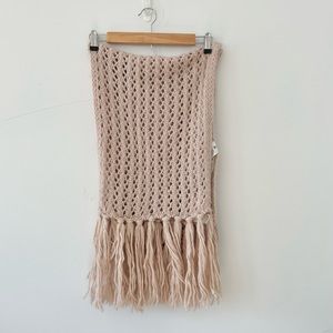 NWT Abercrombie and Fitch Light Pink Blush Knitted Fringe Scarf Long Wool Blend